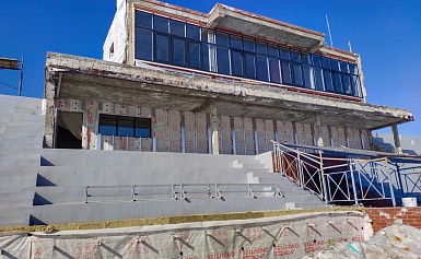 Продолжаются масштабные работы по модернизации стадиона "ЧАЙКА".
