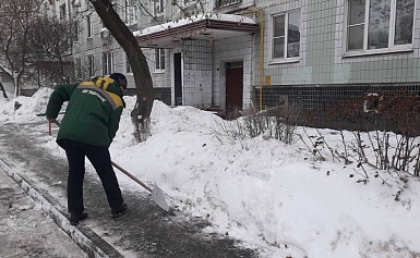 Общественный мониторинг по уборке снежного покрова на дорожном полотне и тротуарах по ул. Горького д. 4, 6, 6А и 6Б